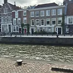 Exclusive * Dordrecht