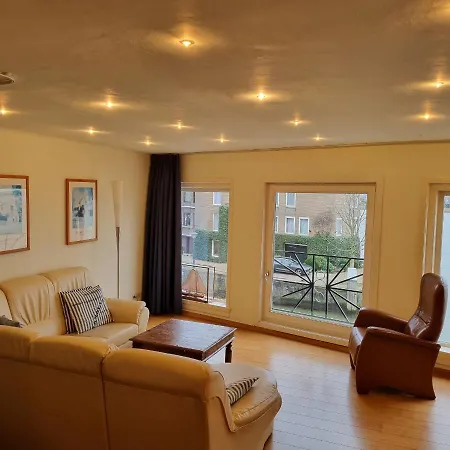 Exclusive Apartment *