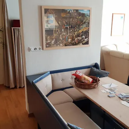 Exclusive Apartment *