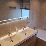 Exclusive Lejlighed